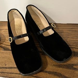 Kelly shuz black velvet girls shoes